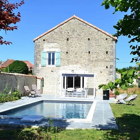 La Grange Aux Dames * Genac